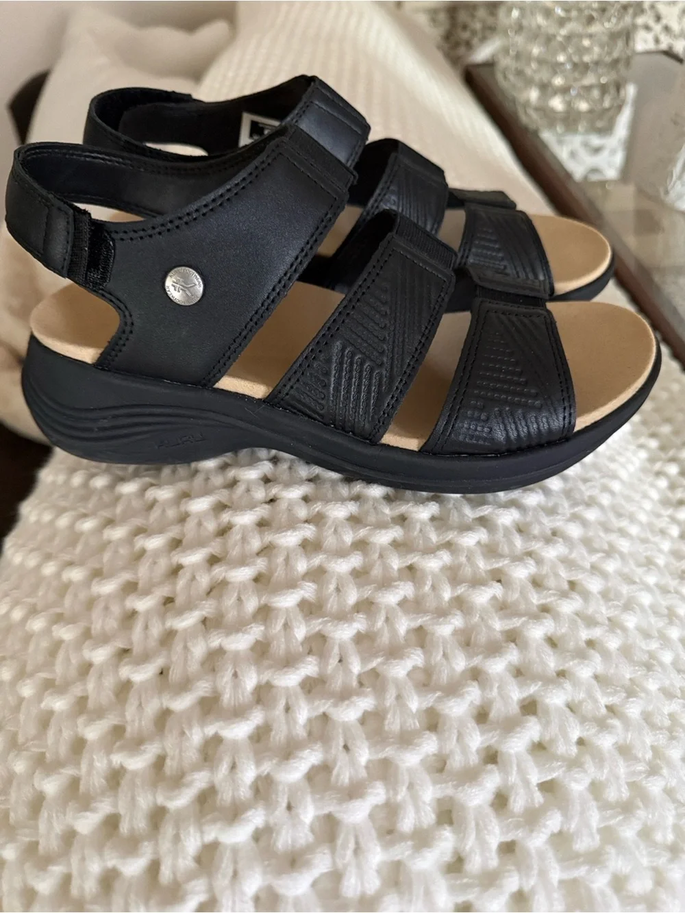 KURU comfortable women